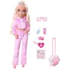 Image de Barbie Dream Besties Malibu poupée Weekend et accessoires | Poupée avec tenues amovibles et 7 accessoires sur le thème du voyage, JMV16