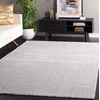 Image de Safavieh Tapis Géométrique pour Salon, Salle à Manger, Chambre à Coucher - Neptune Collection, Tapis à Poil Court, Gris Clair, 152 x 229 cm