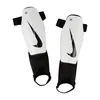 Image de Nike Shin Guard Y NK Chrg Grd Su23, White/Black/Black, DX4610-100, S