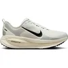 Image de Nike HM6803-101 Vomero 18 Homme Summit White/Black-SAIL-Coconut Milk EU 43