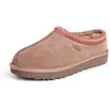 Image de UGG Tasman II 1174470RYK, Chaussons - 39 EU