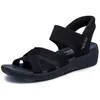 Image de Skechers Femme Arya Cooling Off Slip-In ENTRAINEUSE, Black Knit, 36 EU
