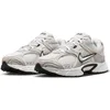Image de Nike V5 RNR Suede 2 Chaussures de Course pour Homme Off White/Off White/College GR 44