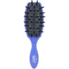 Image de WetBrush Brosse de soin personnalisée pour répartir uniformément le produit, aide à réduire la perte de cheveux et la casse, avec trous de drainage supplémentaires, pour tous les types de cheveux,