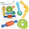 Image de Learning Resources Helping Hands Tactile Tools Dès 3 Ans, Outils Sensoriels Motricité Fine, Activité Tactile Préscolaire, Accessoires Pâte à Modeler, Jeu Créatif sans Piles