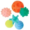 Image de INFANTINO Ensemble de 6 Balles Texturées pour Bébés et Tout-Petits, Jouets Sensoriels, Motricité, Couleurs et Formes Multiples, sans BPA, à partir de 6 Mois