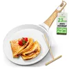 Image de Nutrichef Poêle à Crêpes Antiadhésive 24 cm-Crêpière Induction avec Répartiteur en Bois,Poêle à Pancakes avec Revêtement Marbre Crème,Tous Feux Dont Induction,Sans PFOA/PFOS,Compatible lave-vaisselle