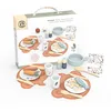 Image de Speedy Monkey Ensemble de salle à manger en bois pour deux   Kit de repas de 19 pièces avec pâtes, poisson, saucisses, légumes et plus encore   Pour enfants de 2 ans et plus | Encourage l'imagination,