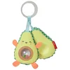 Image de Skip Hop Hochet Bébé Avocat Poussette - Hochet Sensoriel Coloré - Éveillez Les Sens de Bébé en Toute Sécurité - Attache pour Poussette Bébé Jouet Fille Garçon Éveil - Farmstand Avocado Stroller Toy