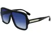 Image de VICTORIA BECKHAM lunettes, modèle VB673S, couleur noir, verre 64 mm, pont 19 mm