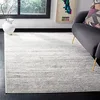 Image de SAFAVIEH Tapis Moderne pour Salon, Salle à Manger, Chambre à Coucher - Adirondack Collection, Tapis à Poil Court, Ivoire et Argent, 183 X 274 cm