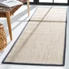 Image de SAFAVIEH Tapis en Fibres Naturelles Salon, Salle à Manger, Chambre à Coucher - Natural Fiber Collection, Tapis à Poil Court, Naturel et Noir, 76 X 183 cm