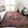 Image de SAFAVIEH Tapis Traditionnel pour Salon, Salle à Manger, Chambre à Coucher - Persian Collection, Tapis à Poil Court, Rouge et Multi, 79 X 152 cm