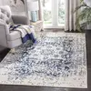 Image de SAFAVIEH Tapis de Sol Vieilli pour Salon, Salle à manger, Chambre à coucher - Madison Collection, Tapis à poil court, Crème et Marine, 201 X 279 cm