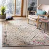 Image de SAFAVIEH Tapis Boho pour Salon, Salle à Manger, Chambre à Coucher - Madison Collection, Tapis à Poil Court, Gris et Jaune, 160 X 229 cm