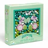 Image de DJECO Coffret L'Art du Fil - Perles et Bijoux - Enfants de 4 à 8 Ans - Créations de Colliers et Bracelets - Compétences Motrices et Créativité - 450+ Perles et 8 Charms, Fil Élastique de 6m