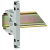 Image de Legrand 001690 Support Isolant pour Écrans Protège-Bornes Enclipsage sur Rail Symétrique, Blanc