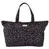 Image de BÉABA, Sac à Langer Madrid XXL- 44L  Tote Bag Grande Capacité, Sac à Langer Maman Papa avec 11 Poches, Poche Isotherme, Attache Poussette Intégrée, Tapis à Langer Matelassé, Léopard