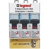 Image de LEGRAND | Lot De 3 Disjoncteurs DNX³, Visualisation Immédiate Du Circuit Défaillant, Arrivée Haute Et Sortie Basse Par Bornes À Vis, Alimentation Par Peigne Ou Cable