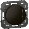Image de Legrand - Poussoir simple avec voyant lumineux dooxie 6A 250V~ finition noir - emballage blister