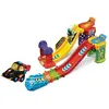 Image de VTech - Tut Tut Bolides - Tremplin Cascades De L'Extrême Et Lucas, Roi du Championnat, 1 Univers De Jeu- 1 Voiture - Version FR