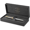 Image de Parker Sonnet stylo plume | acier inoxydable avec attributs or | plume fine | coffret cadeau