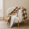 Image de Douceur d'Intérieur, Plaid (125 x 150 cm) Ecossais Camel, Tartan et Sherpa