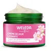 Image de WELEDA - Crème de Jour lissante Rose musquée & Thé blanc - NATRUE - 40ml
