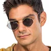 Image de Chaks - Lunettes de soleil, monture métallique dorée, verres noirs, accessoires pour festival, carnaval, hommes, lunettes