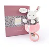 Image de Doudou et Compagnie - Boîte À Musique Lapin Rose 20 cm - Collection Boh’Aime - Peluche Musicale Bébé Dès la Naissance - Mélodie Twinkle Twinkle - Boîte Cadeau - Garantie Doudou Perdu - DC4028