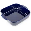 Image de PEUGEOT - Plat Four En Céramique Carré - 28 cm (anses comprises) x 23,7 cm x 7,2 cm - Contenance : 2,7 L - Garanti 10 Ans - Fabrication Française - Coloris Bleu Profond
