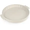 Image de Peugeot - Tourtière en céramique 28 cm - Garanti 10 Ans - Fabrication Française - Coloris Ecru