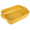 Image de PEUGEOT - Plat Four En Céramique Rectangulaire - 40 cm x 27,2 cm x 8,3 cm - Contenance : 5,2 L - Garanti 10 Ans - Fabrication Française - Coloris Jaune Safran