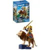 Image de Playmobil | Knights | Lion avec Chevalier doré | Set de Combat avec Lion blindé, Chevalier doré et Armes | pour Enfants à partir de 4 Ans | 72212