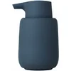 Image de blomus Distributeur de Savon, Céramique, Plastique, Silicone, Gris foncé, H 14 cm, T 9,5 cm, Ø 8,5, V 0,25 l 69039
