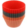 Image de Dr. Oetker Lot de 12 Mini Moules en Silicone pour Muffins et Cupcakes, Rouge, 4,2 x 7 x 3,2 cm