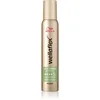 Image de Wella Wellaflex Silk Finish & Hold mousse fixante fixation ultra forte 200 ml