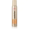 Image de Wella Wellaflex Curls Definition mousse fixante pour cheveux bouclés et frisé 200 ml