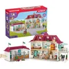 Image de Schleich Horse Club | Centre équestre Lakeside 42551 | Set avec Maison, écurie, 2 Chevaux, Hannah, Ses Parents et Accessoires | Superbe Cadeau pour Enfants | Jouet Cheval dès 5 Ans | 192 pièces
