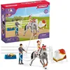 Image de Schleich Horse Club | Kit de voltige équestre Horse Club Mia 42443 | Coffret avec Figurines, Nombreuses Fonctions et Accessoires | Coffret de Jeu à partir de 6 Ans | 18 pièces