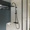 Image de Villeroy & Boch Universal Showers Colonne de douche en applique avec mitigeur thermostatique, TVS000033000K5,