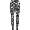 Image de Urban Classics Damen Ladies Soft AOP Leggings blackleo, XS