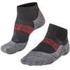 Image de FALKE RU4 Endurance Cool Short W Sso respirantes anti-ampoule 1 paire, Chaussettes de course Femme, Noir Black 3008, 39-40