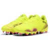 Image de PUMA Future 8 Play FG/AG Wn's, Chaussure de Football Femelle, Yellow Alert-PUMA Black-Sun Struck,