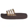 Image de adidas Femme Adilette Platform Slides, Shadow Brown/Cloud White/Magic Beige, 42 EU