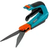 Image de Cisailles à gazon orientables Comfort de Gardena : sécateur idéal pour coupe précise de bordure, approprié pour droitier et gaucher, poignée ergonomique pour faciliter la coupe (8735-20)