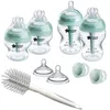 Image de Tommee Tippee Biberons, Coffret nouveau-né Anti-colique Avancé, 4 x biberons avec 2 x tétines à débit moyen, tube de ventilation anti-colique