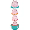 Image de Toomies Famille Peppa Gigognes, Jouet Bain Bébé Peppa Pig, Figurines Empilables et Gigognes, Jeux d’Eau, Jouet de Bain Facile à Nettoyer, Jouet Plage et Piscine, Peppa George Papa Maman - Dès 18 Mois