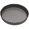 Image de MasterClass - Plat à tarte et à quiche antiadhésif avec PTFE, PFOA et BPA non collant, robuste en acier au carbone cannelé d'une épaisseur de 1 mm, rond 25 cm (10"), gris