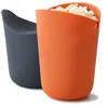 Image de Joseph Joseph M-Cuisine - Set de 2 Cornets à Popcorn Micro-Ondes en silicone - Orange/Gris